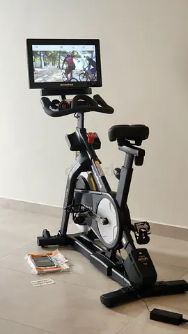 ‍️ NordicTrack S22i Commercial Studio Bike