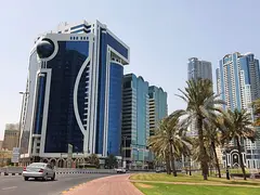 HOTT OFER ON 3 BR HALL APARTMENTS,50K,55K 60K,65K,95K,1 MONTH FREE NEAR AL FARDAN CENTER ON CANAL QA