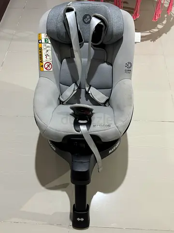 Maxi-Cosi ISOFIX Baby Car Seat with Base – Excellent Condition