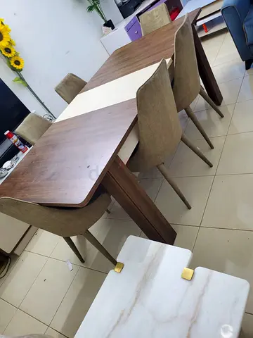 Home center dining table 6 seaters