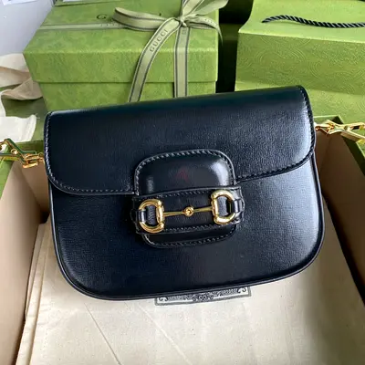 Gucci Horsebit 1955 Shoulder Bag In black