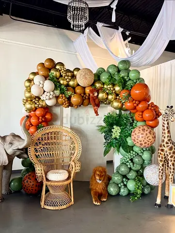 Balloons decorations services Available