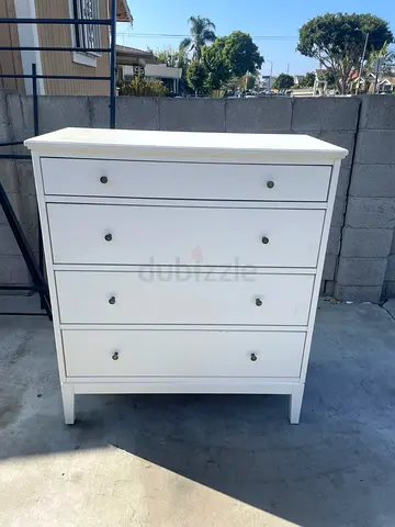 White 4-Drawer Chest of Drawers