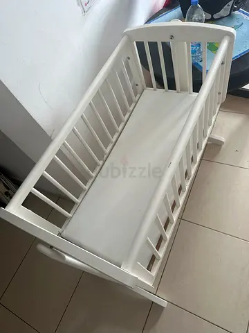 White Wooden Crib for Sale