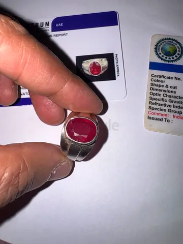 Stunning Ruby Ring with Certificate