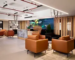 LAKE VIEW | 60 TURNKEY WORKSPACES