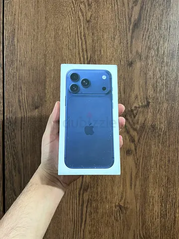 Brand New Apple iPhone 17 Pro Max Blue Sim Lock
