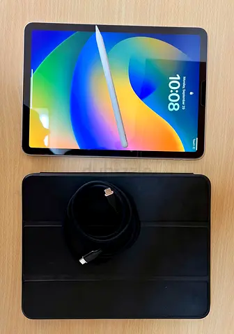 Apple iPad Air 5th Gen Starlight + Pencil 2 — Mint Condition