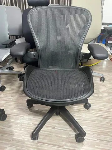 Herman miller Aeron size B office Chair