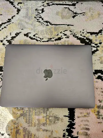 Macbook Pro 2022 Apple M2