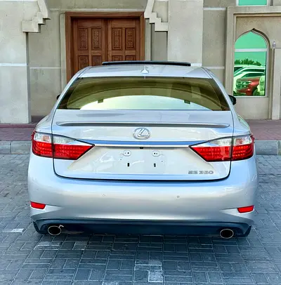 صورة مصغرة 4 لـ 2014 Lexus ES-SERIES