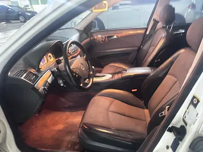 صورة مصغرة 9 لـ 2004 Mercedes-BENZ E-CLASS
