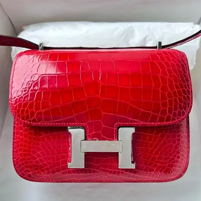 Hermes Constance 18 In Red Shiny Alligator Leather