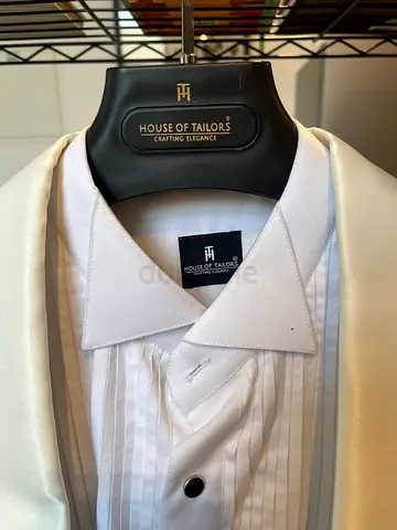 Elegant Formal Attire - Perfect for Special Occasions