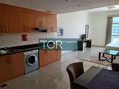 Furnished Studio | Lincoln Park Westside | Arjan