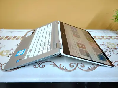 HP Chromebook X360_14 HD TouchScreen_Intel Celeron N4000_RAM 4GB_SSD 32GB_Intel UHD Graphics 600