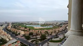 Amazing view| Family friendly| Beach Access| Spacious Apartment