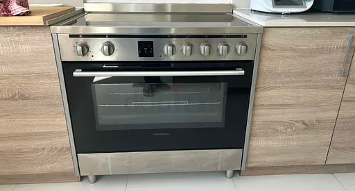 Damani Gas Oven with 5 Burners