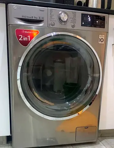 Lg 8 kg washer and 5 kg dryer 2 in one with true steam
