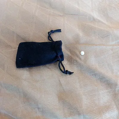 Really White Shiny Pearl