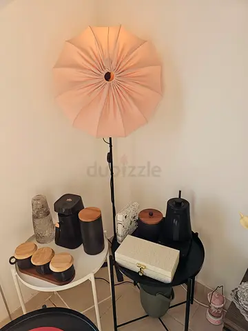 Floor lamp