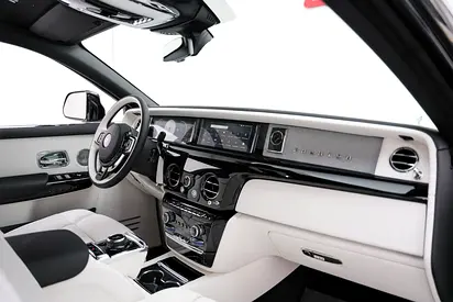 2026 ROLLS-ROYCE PHANTOM — фото 7