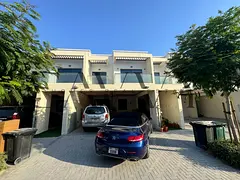 Elegant 4 Bedroom Townhouse | Two Floors | Community Living