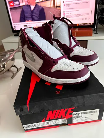 Jordan 1 Bordeaux new 10.5