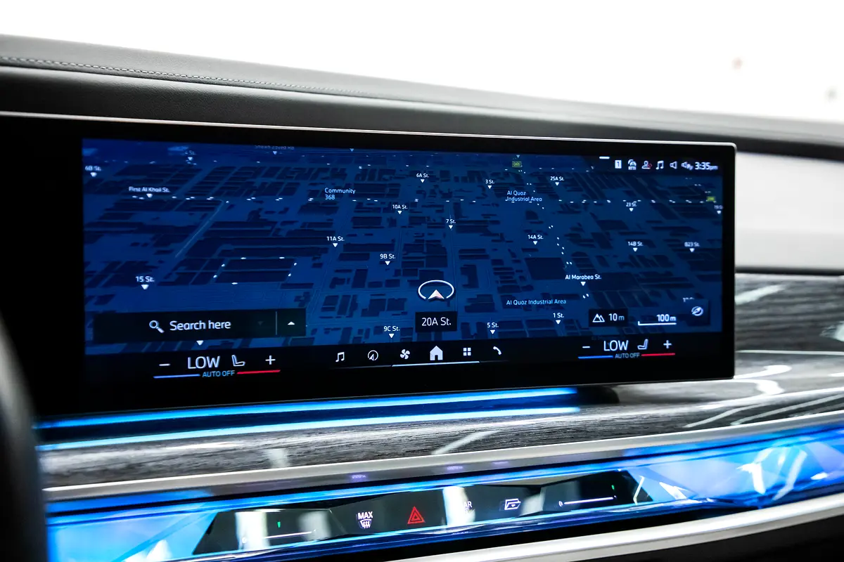 BMW 7-Series 2023