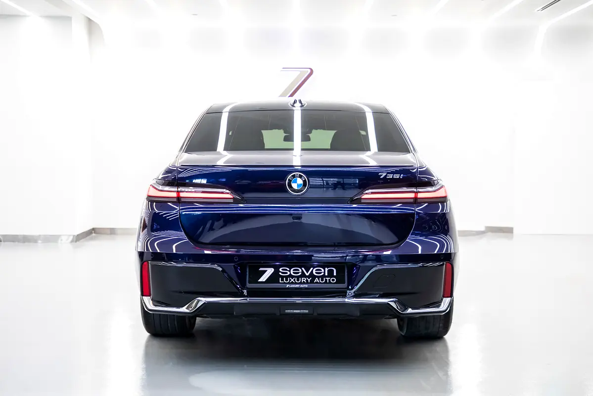 BMW 7-Series 2023