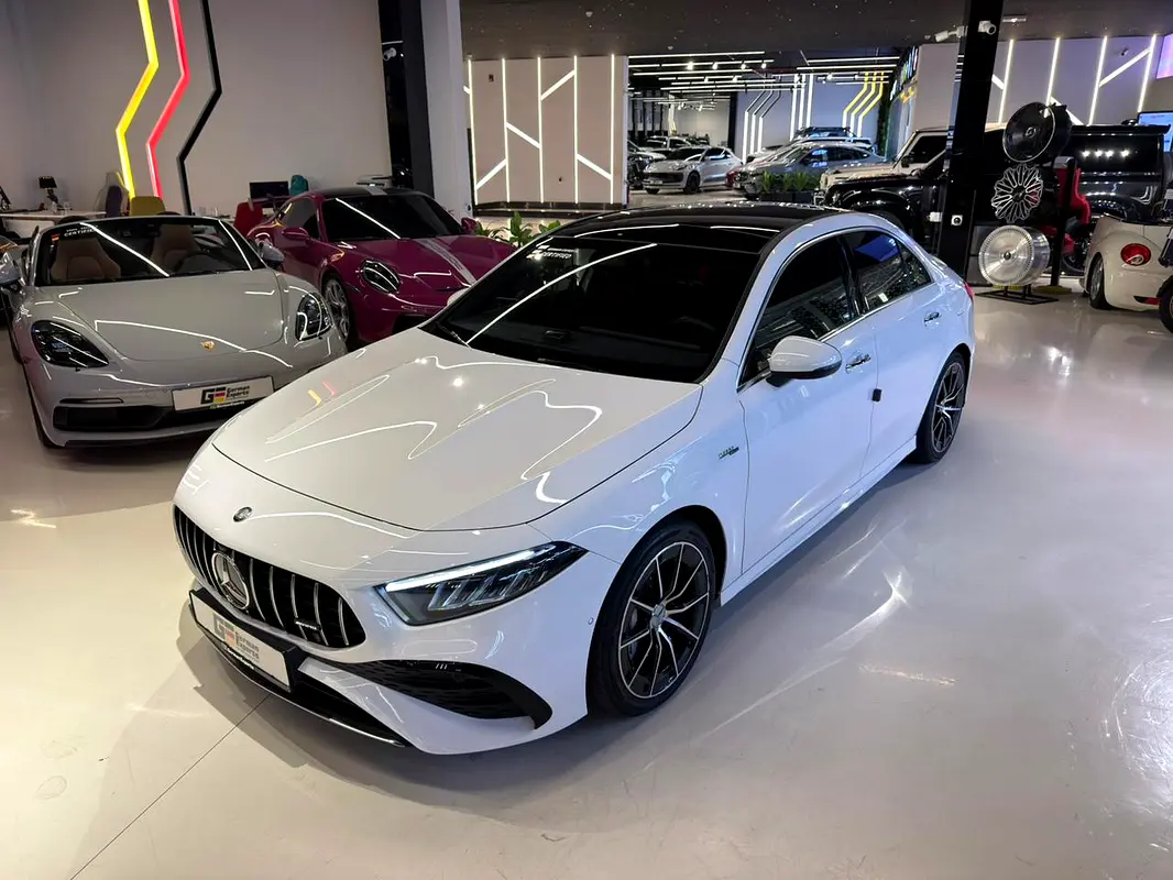 A 35 AMG 4MATIC