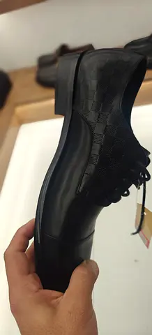 Men shoe