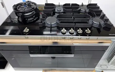 Miele Latest Model Built in 90cm Gas Top And Electric Oven Model H 6890 BP Hob Model m 3054-1 .