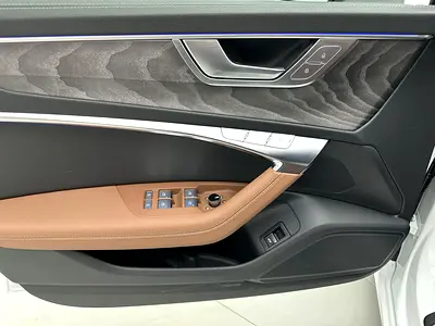 2024 AUDI A6 — миниатюра 12