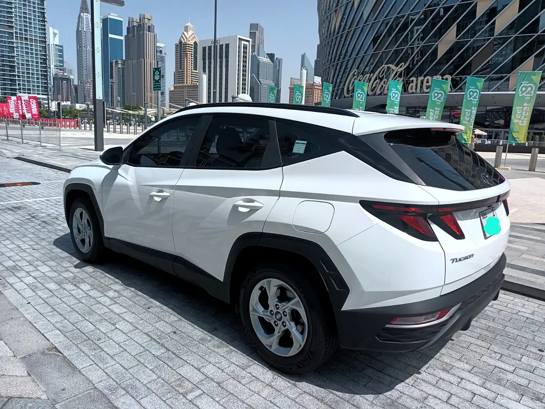 Hyundai Tucson 2023 — photo 1 of 10