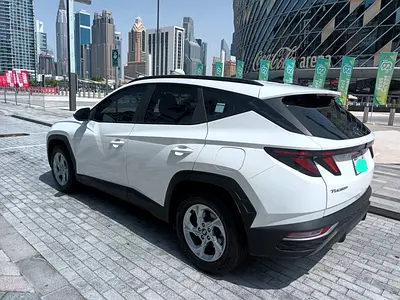 2023 - GCC - 1 Owner- 2 keys - Original paint- Original KM