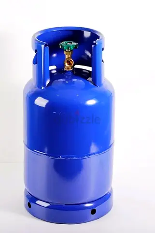 11 kg gas cylinder (Half full) with single burner stove