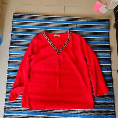 Ladies red blouse Size 44