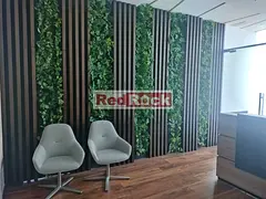 Modern Fitted Office Near Metro Community Views