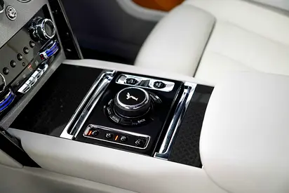 صورة 9 لـ 2023 ROLLS-ROYCE CULLINAN