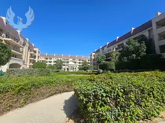 VACANT | Fully Renovated 2 Bed | Garden Facing
