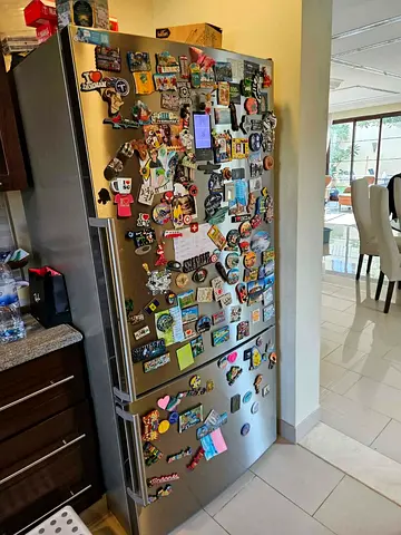 Siemens iq700 bottom fridge and freezer new model