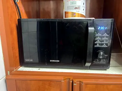 Samsung Microwave Oven - Efficient Cooking Solution