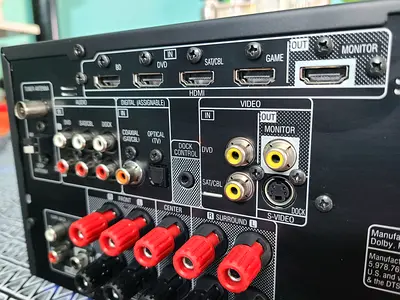 Denon AVR 5.1 with remote