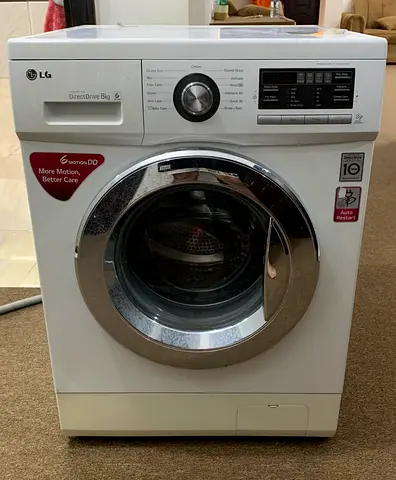 غسالة LG 8kg بحالة ممتازة تبارك الرحمن