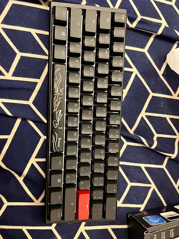 Attractive Mechanical Gaming Keyboard with Custom Keycaps