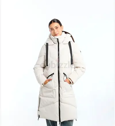 Stylish Women’s Winter Puffer Jacket- New Yorker size eu 42