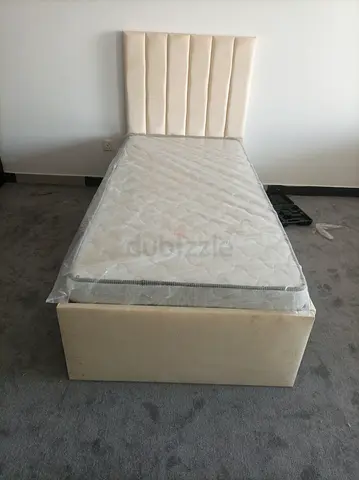 Brand new single size bed frame available on sale
