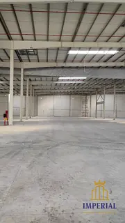 Spacious Warehouse for Rent in Umm Al Thuoob