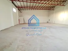 SPACIOUS 4000 SQUARE FEET WAREHOUSE WITH MEZANNE